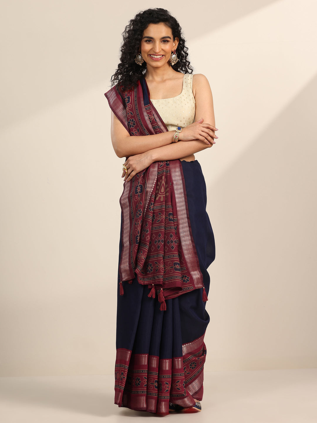 Blue Solid Cotton Silk Saree With Unstitched Blouse Piece