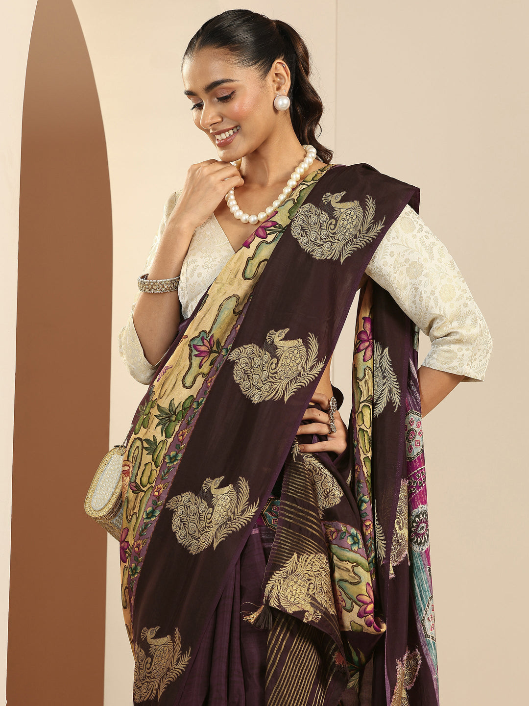 Burgundy Printed Silk Blend Saree With Unstitched Blouse Piece
