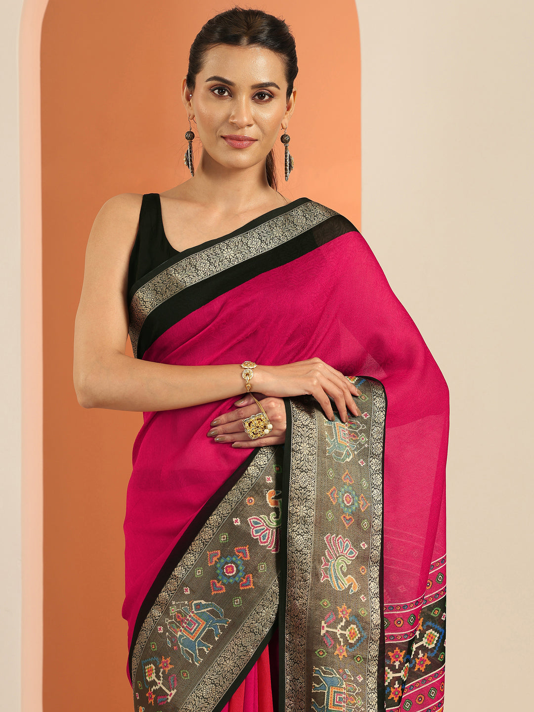 Pink Solid Georgette Saree With Unstitched Blouse Piece