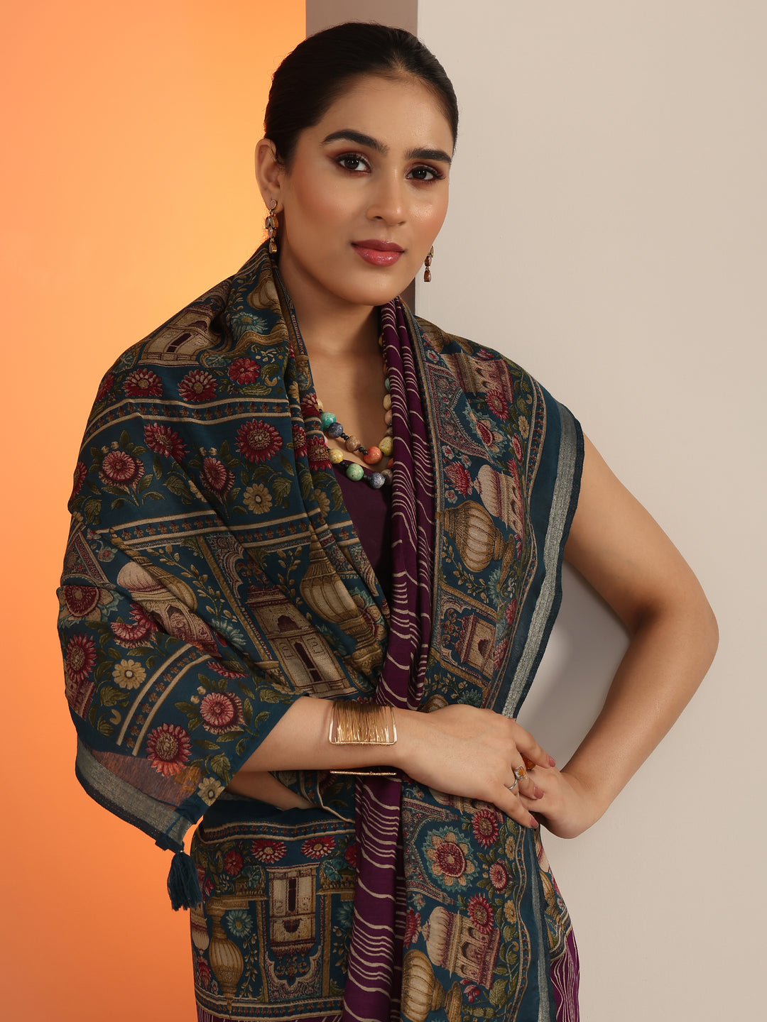 Purple Printed Cotton Blend Saree With Unstitched Blouse Piece