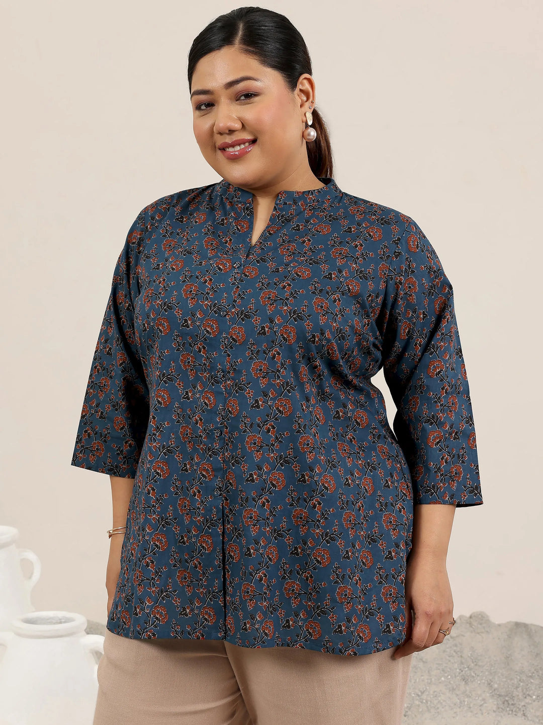 Plus Size Blue Printed Cotton Straight Short Kurti