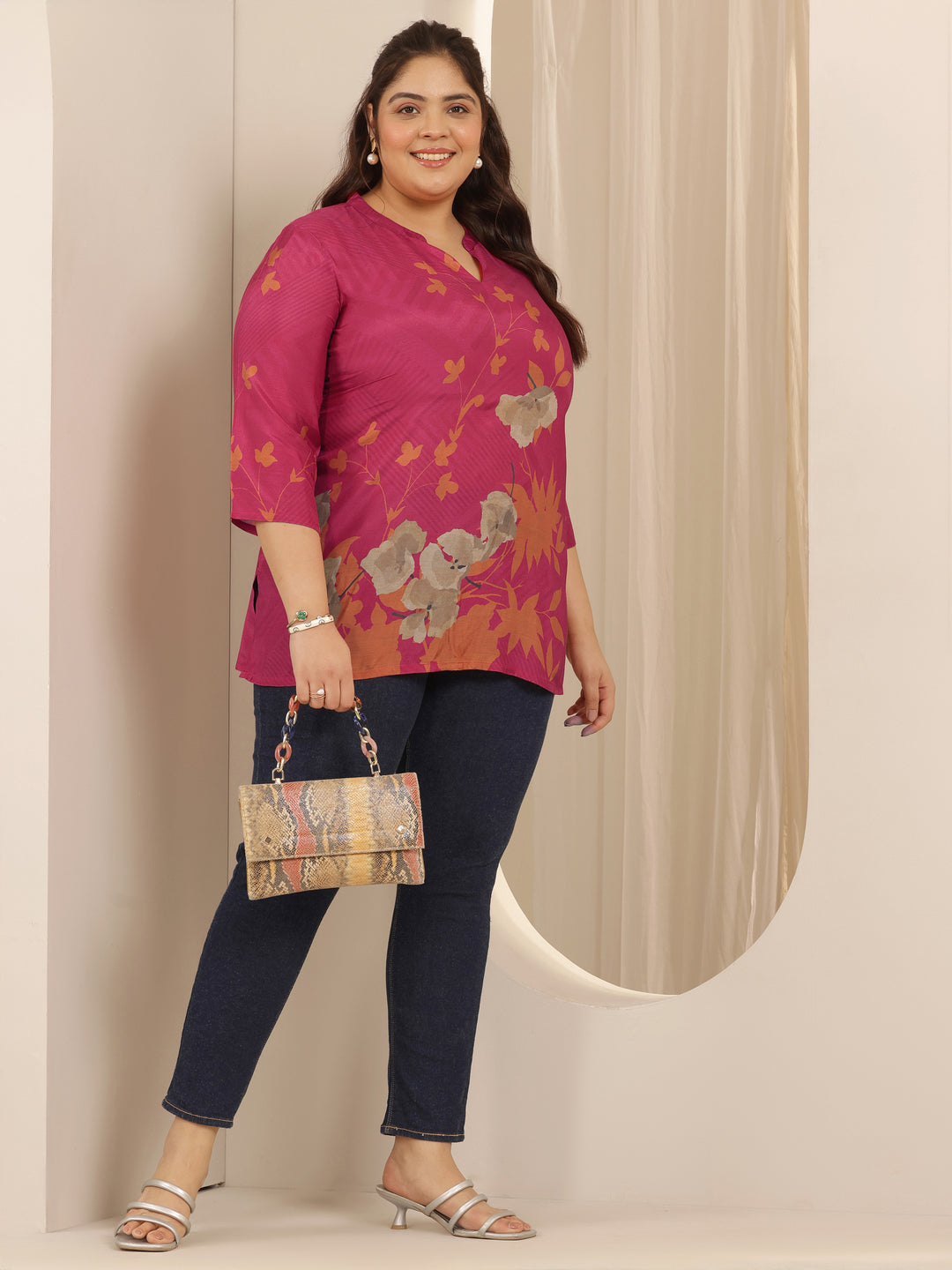 Plus Size Red Printed Muslin Straight Short Kurti