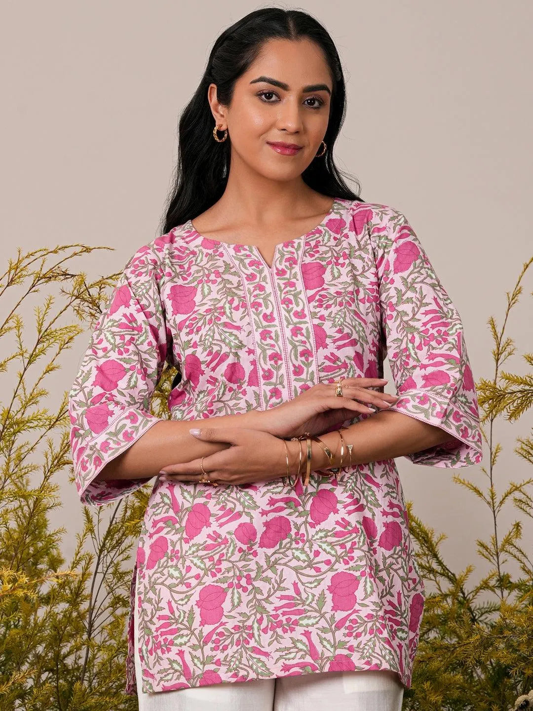 Pink Printed Cotton Straight Kurti Online at Rs.419 | Libas