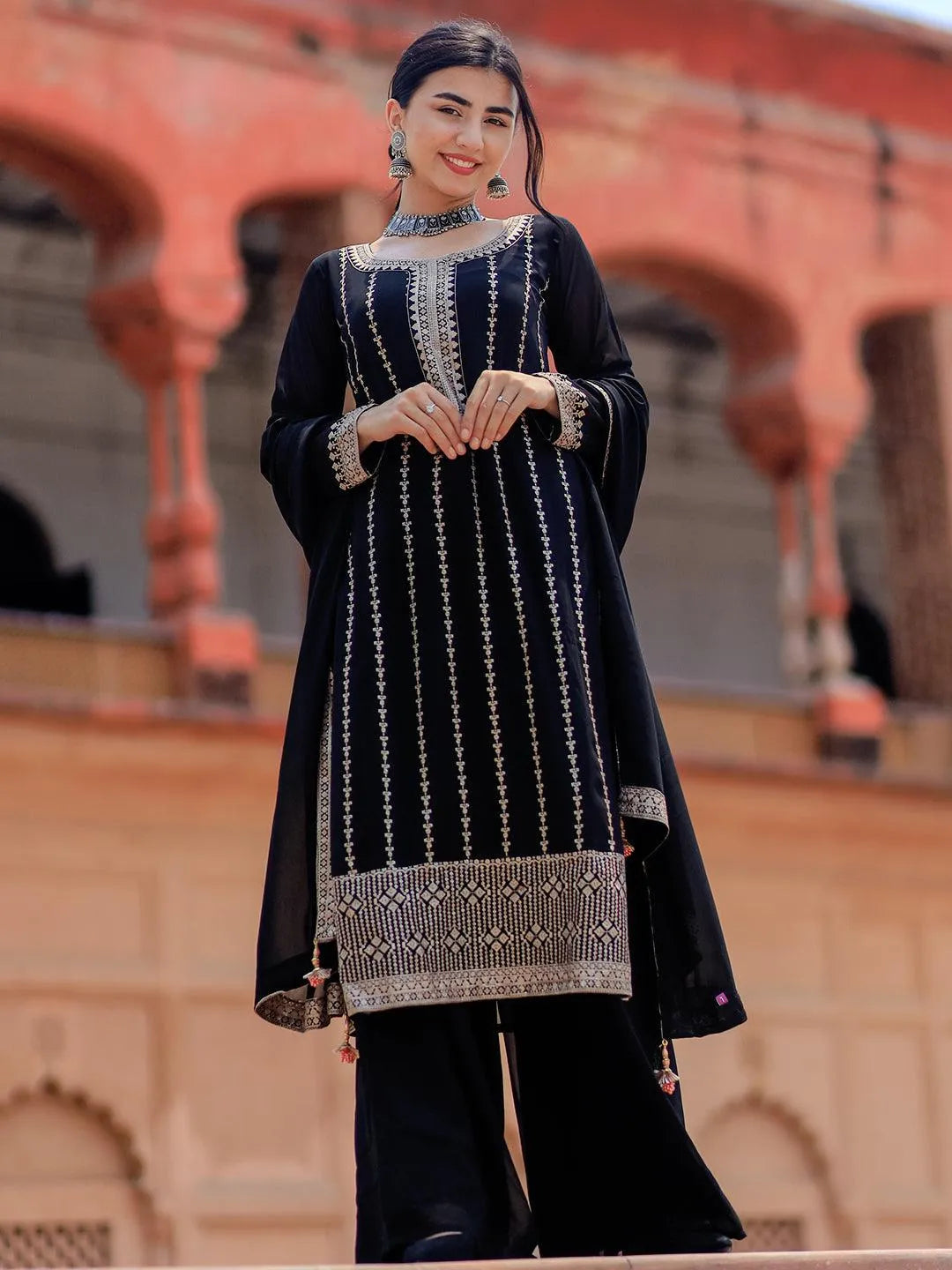 Buy Black Embroidered Georgette Pakistani Suit Online at Rs.1949 Libas