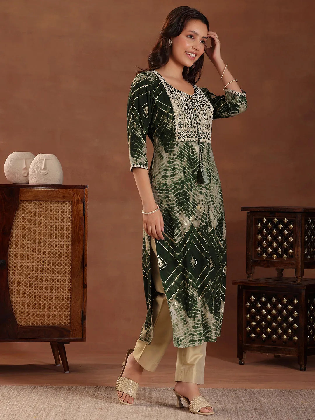 Green Printed Silk Straight Kurta