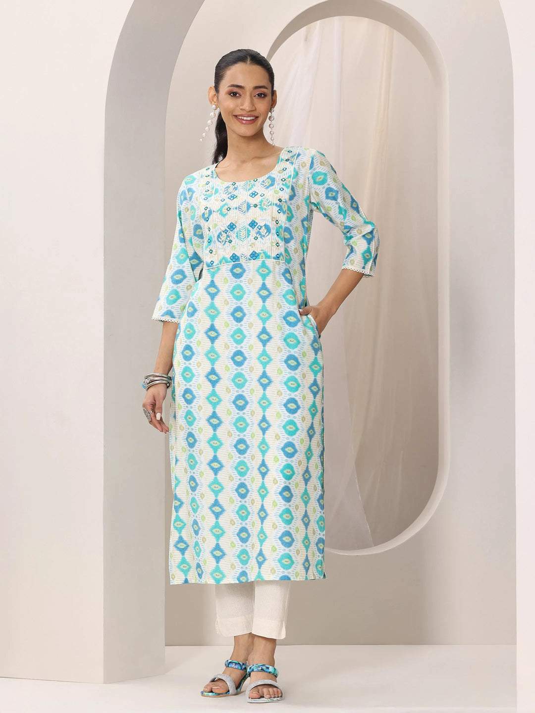 Blue Printed Silk Blend Straight Kurta