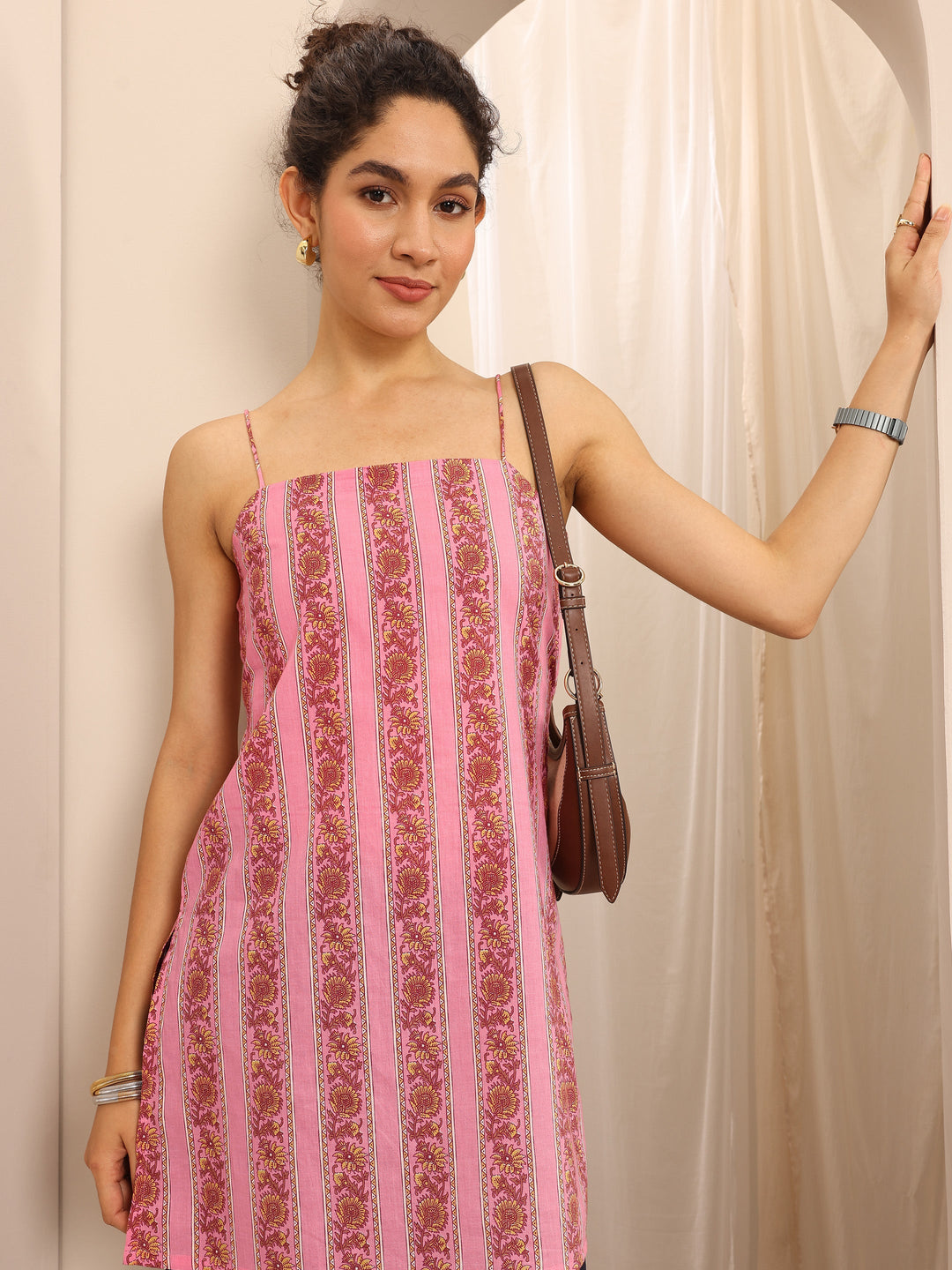 Pink Printed Cotton Blend Straight Short Kurti