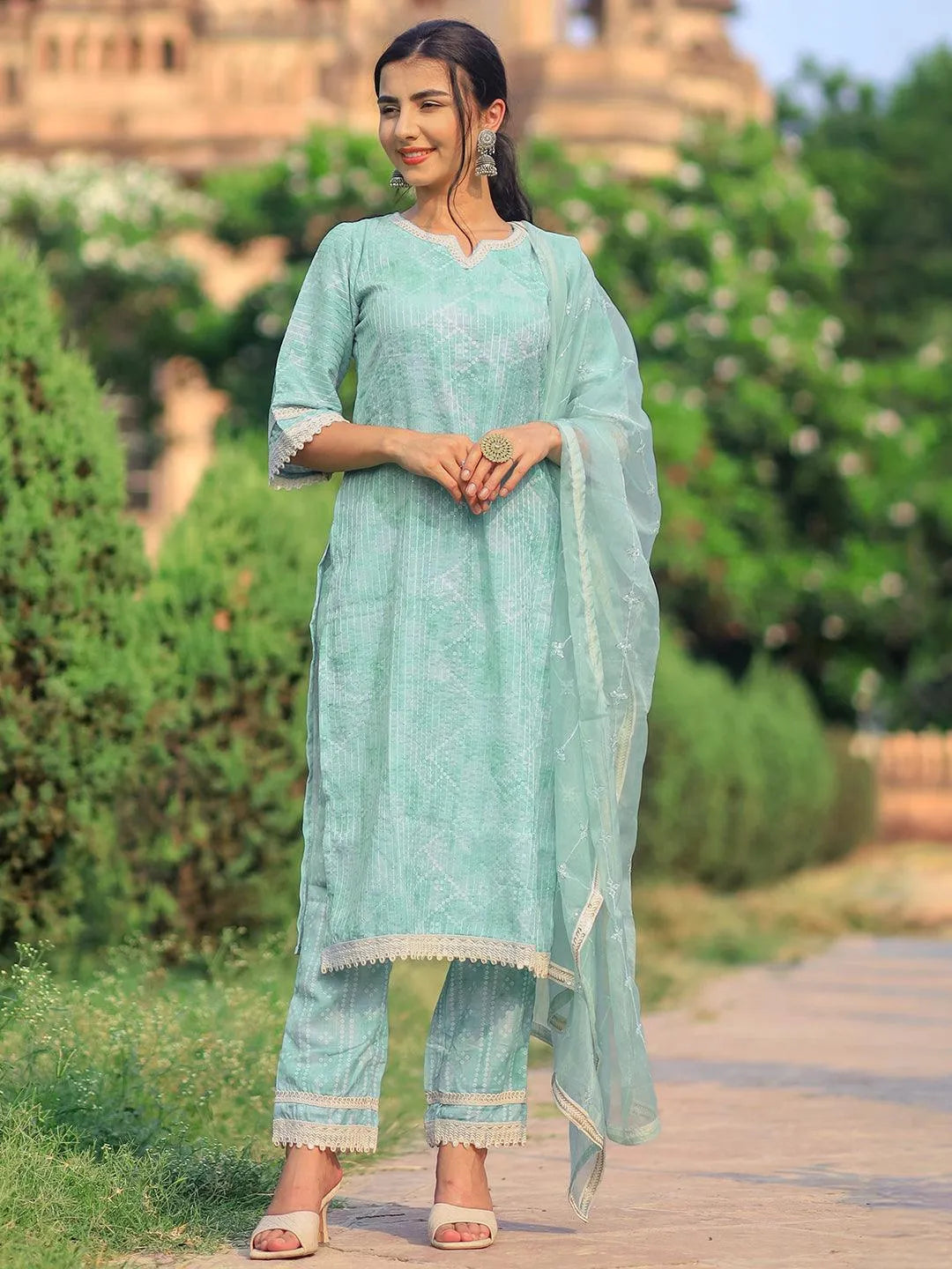 Buy Green Printed Cotton Pakistani Suit Online at Rs.1349 | Libas Buy Green Printed Cotton Pakistani Suit Online at Rs.1349 | Libas
