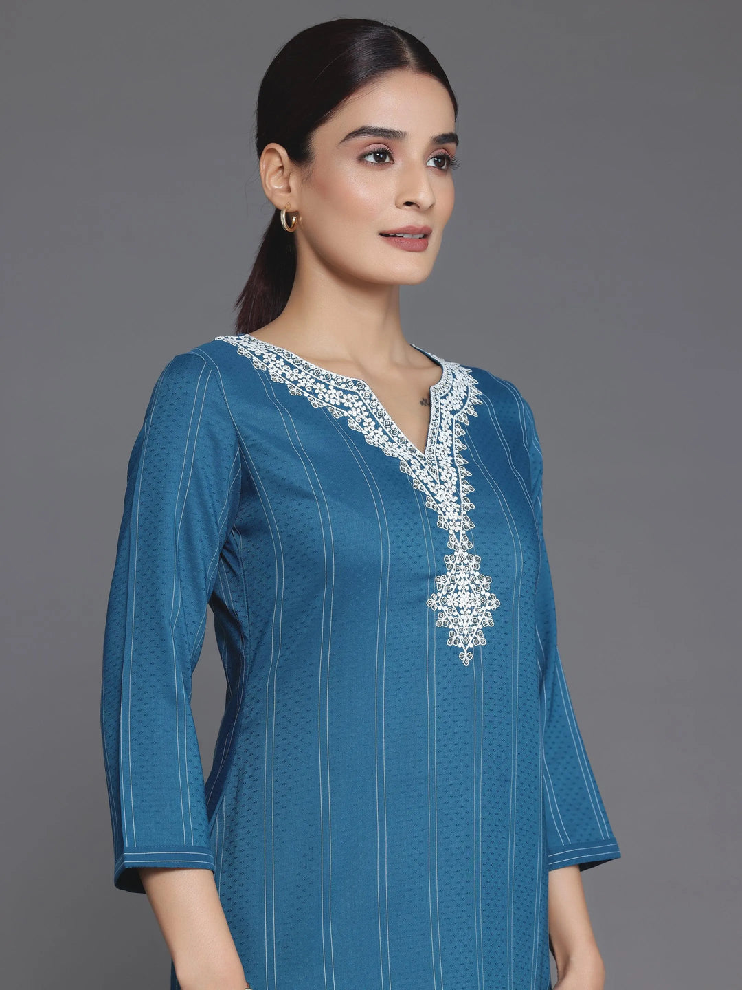 Teal Yoke Design Silk Straight Kurta - Libas