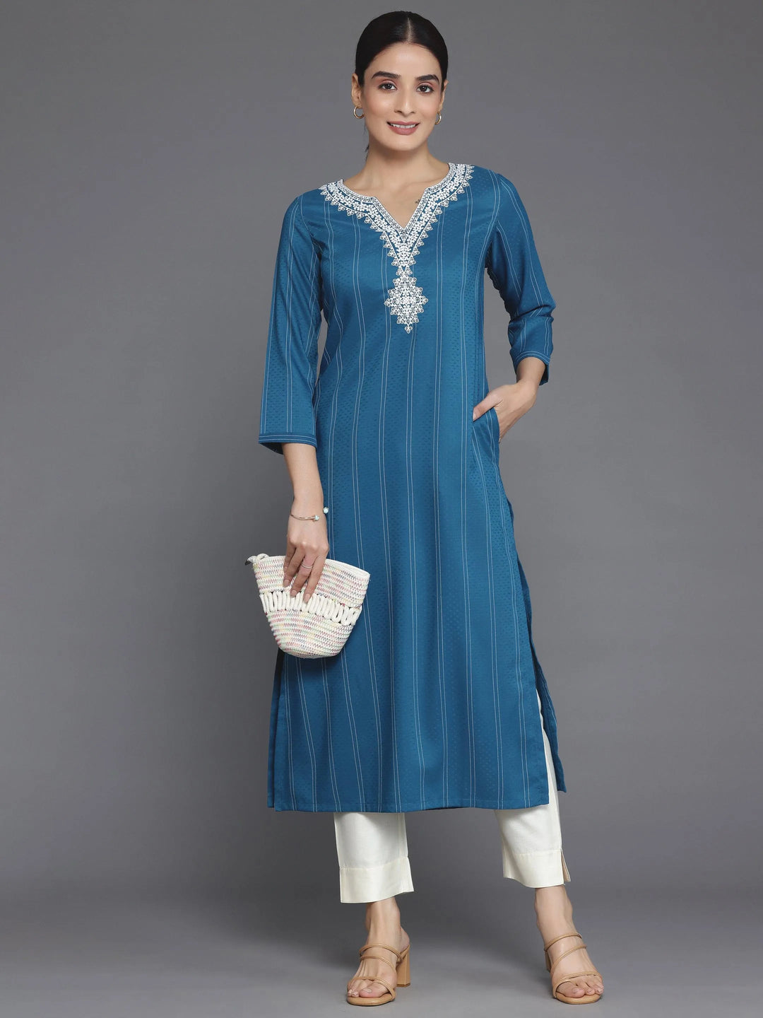 Teal Yoke Design Silk Straight Kurta - Libas