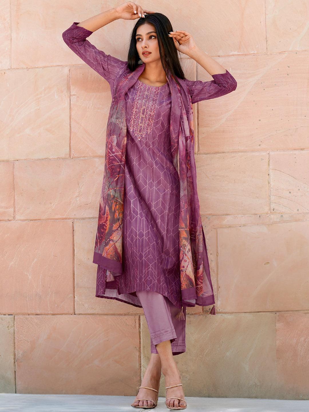 Plus Size Red Embroidered Silk Blend Straight Kurta With Trousers & Dupatta main image 1
