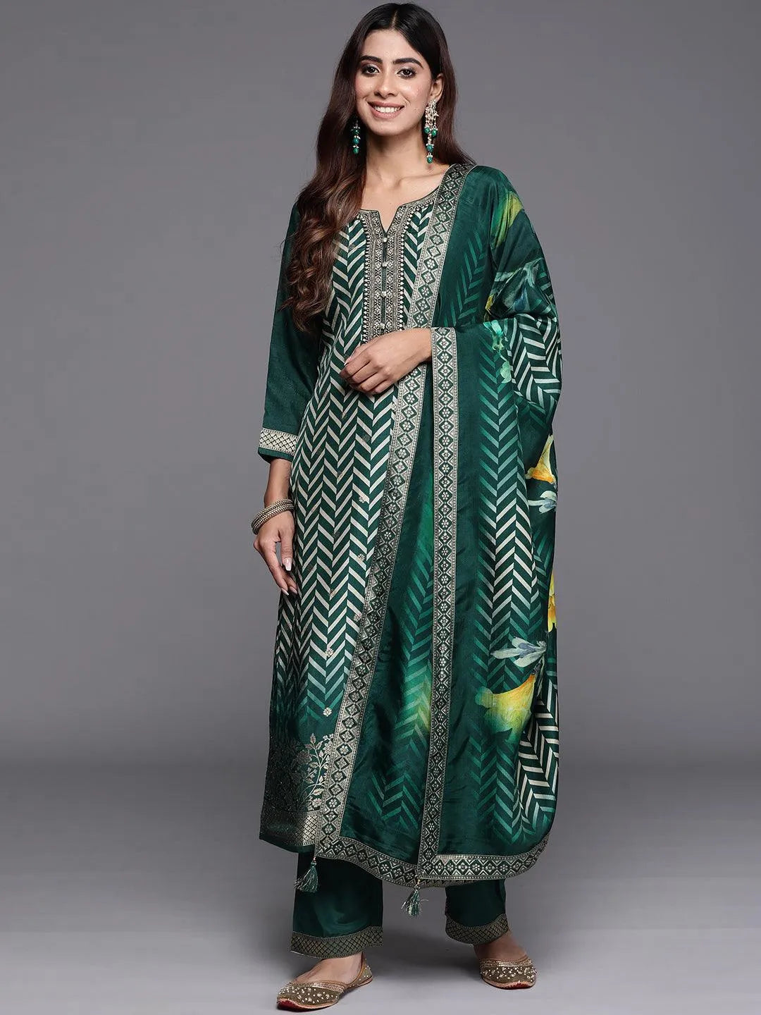 Green Printed Silk Blend Straight Kurta With Palazzos & Dupatta Online at Rs.3119 | Libas
