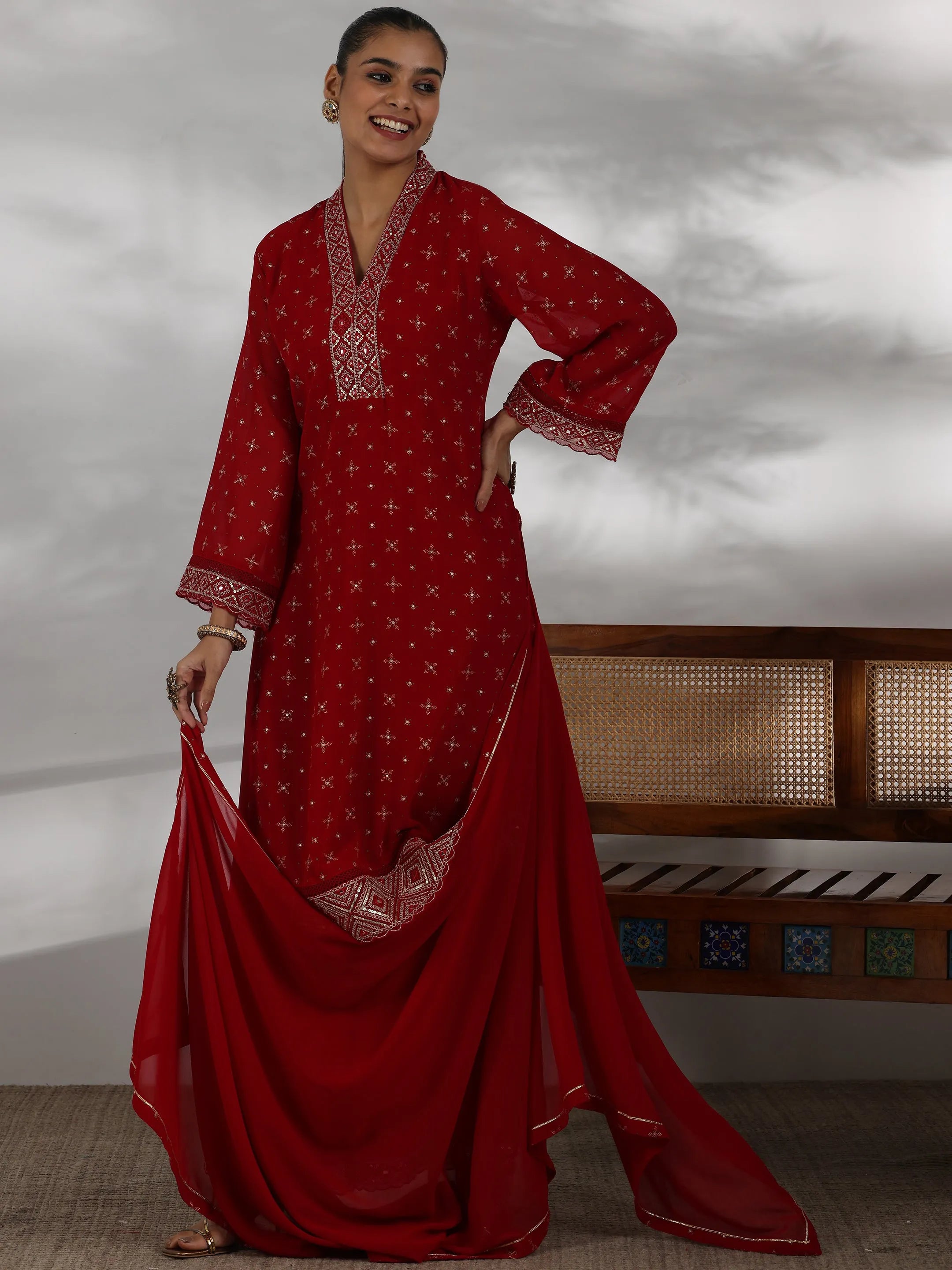 Red Printed Georgette Straight Suit With Dupatta Online at Rs.2869 | Libas