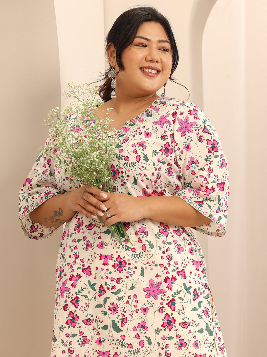 Plus Size Off White Printed Cotton Straight Kurta Set