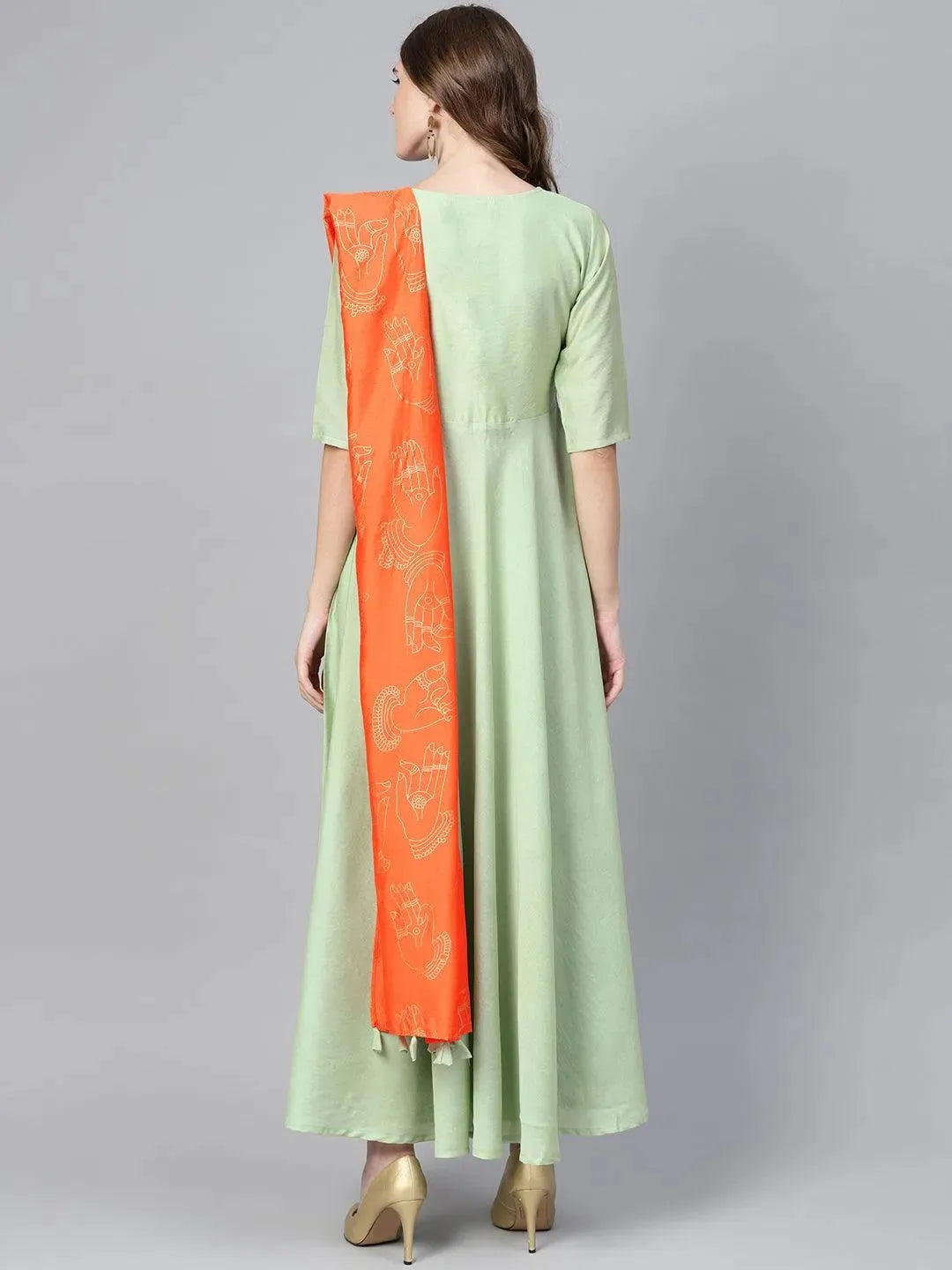 Green Solid Chanderi Silk Anarkali Kurta With Palazzos & Dupatta
Green Solid Chanderi Silk Anarkali Kurta With Palazzos & Dupatta