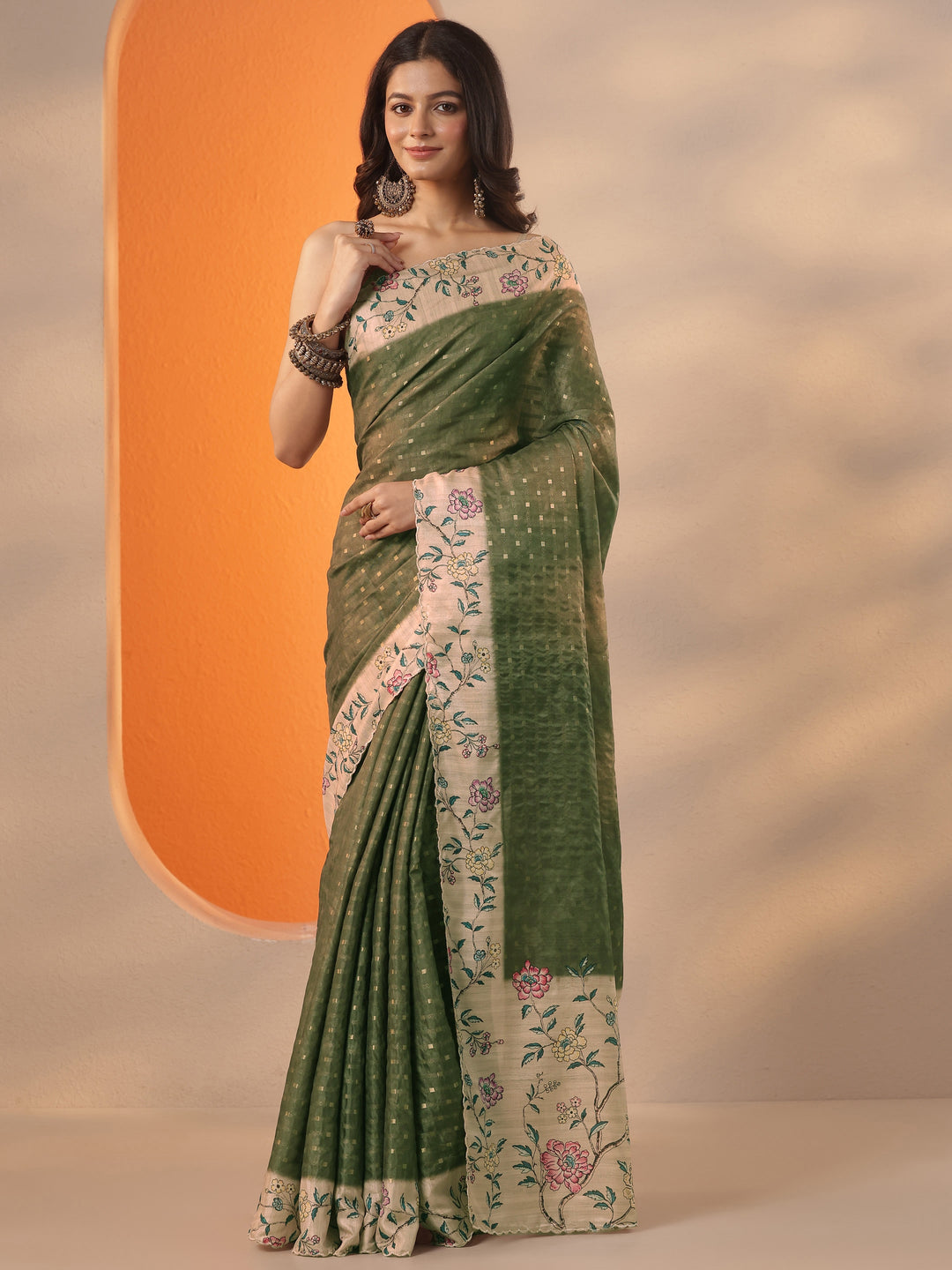 Green Woven Design Silk Blend Saree With Unstitched Blouse Piece