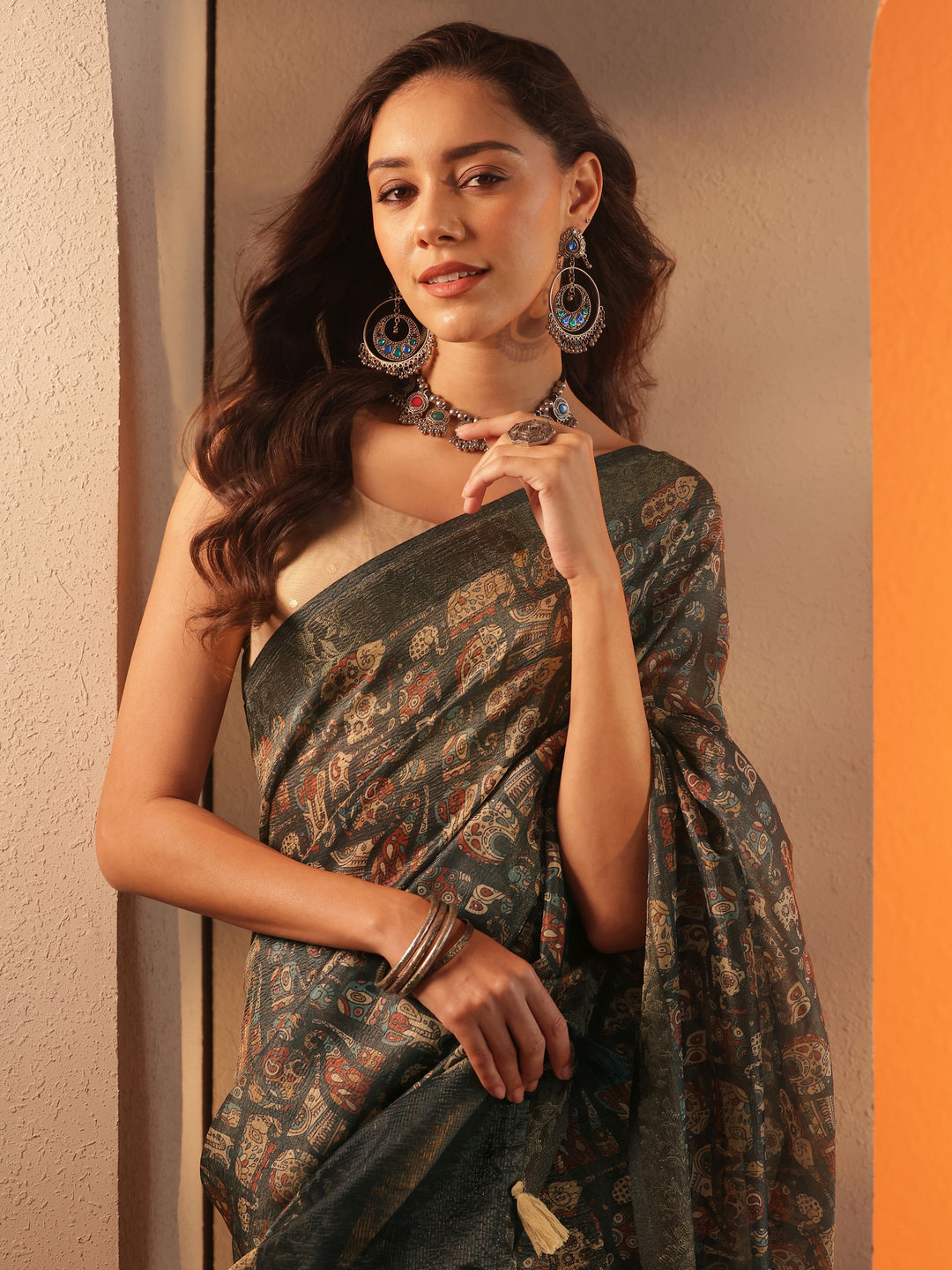 Blue Tribal Printed Chinon Saree With Unstitched Blouse Piece