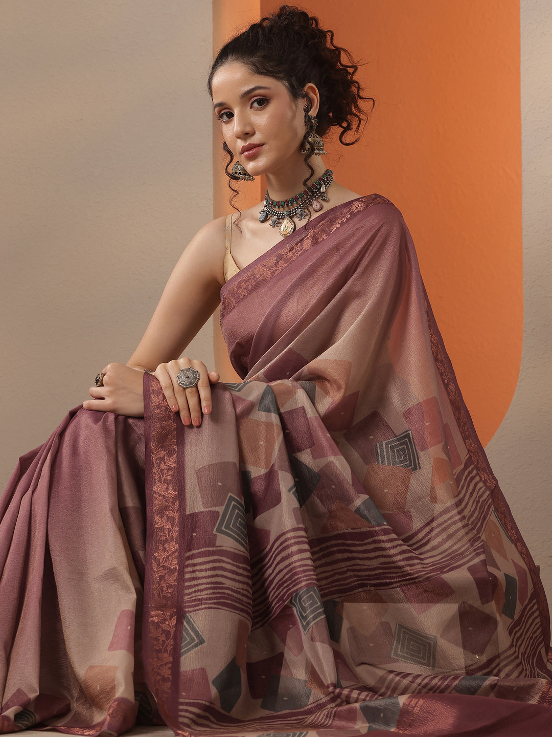 Mauve Printed Chinon Saree With Unstitched Blouse Piece