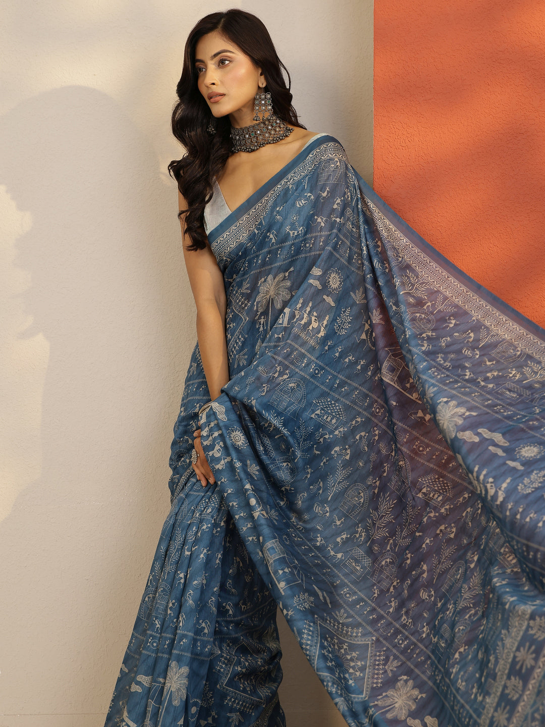 Blue Printed Silk Blend Saree With Unstitched Blouse Piece