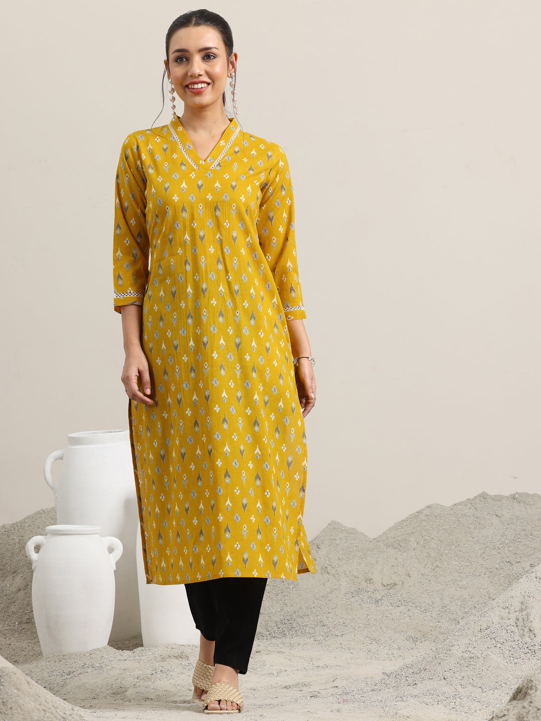 Yellow Printed Cotton Straight Kurta