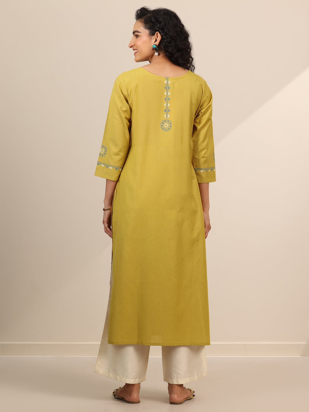 Yellow Printed Cotton Blend Straight Kurta