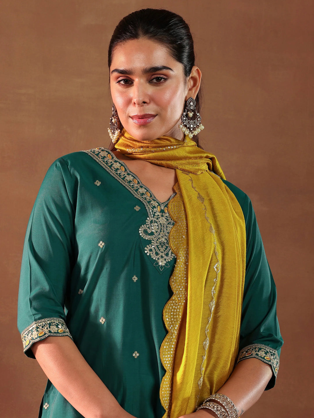 Rama Green Embroidered Silk Blend Straight Suit With Dupatta
