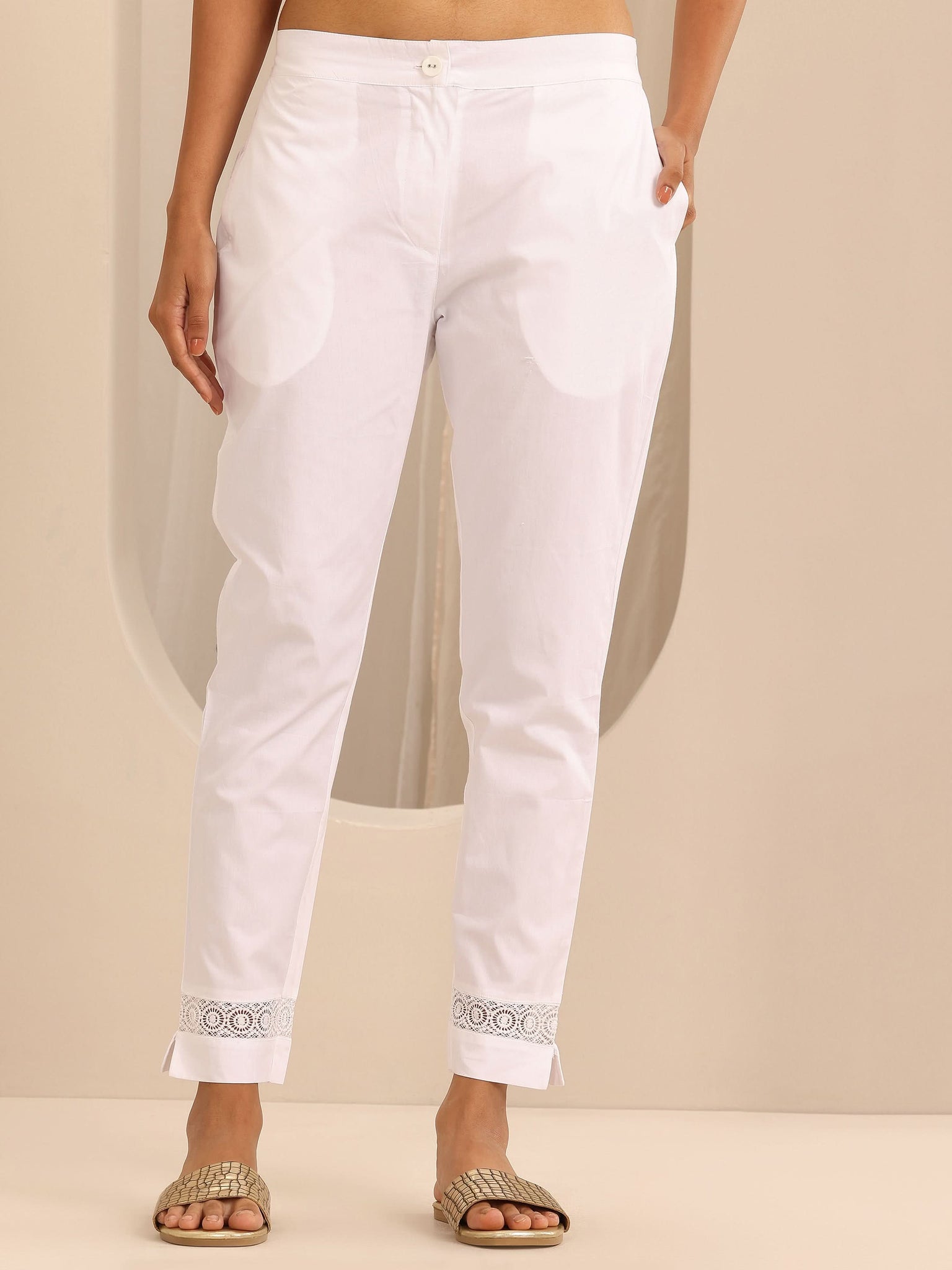 White Solid Cotton Trousers
White Solid Cotton Trousers