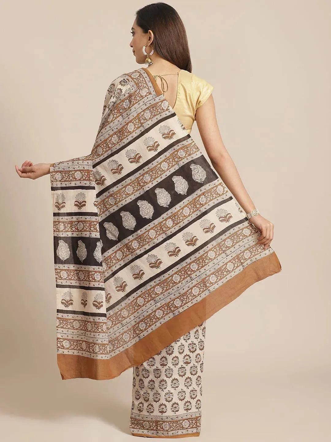 Beige Printed Cotton Saree
Beige Printed Cotton Saree