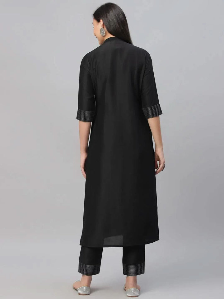 Black Embroidered Crepe Kurta - Libas