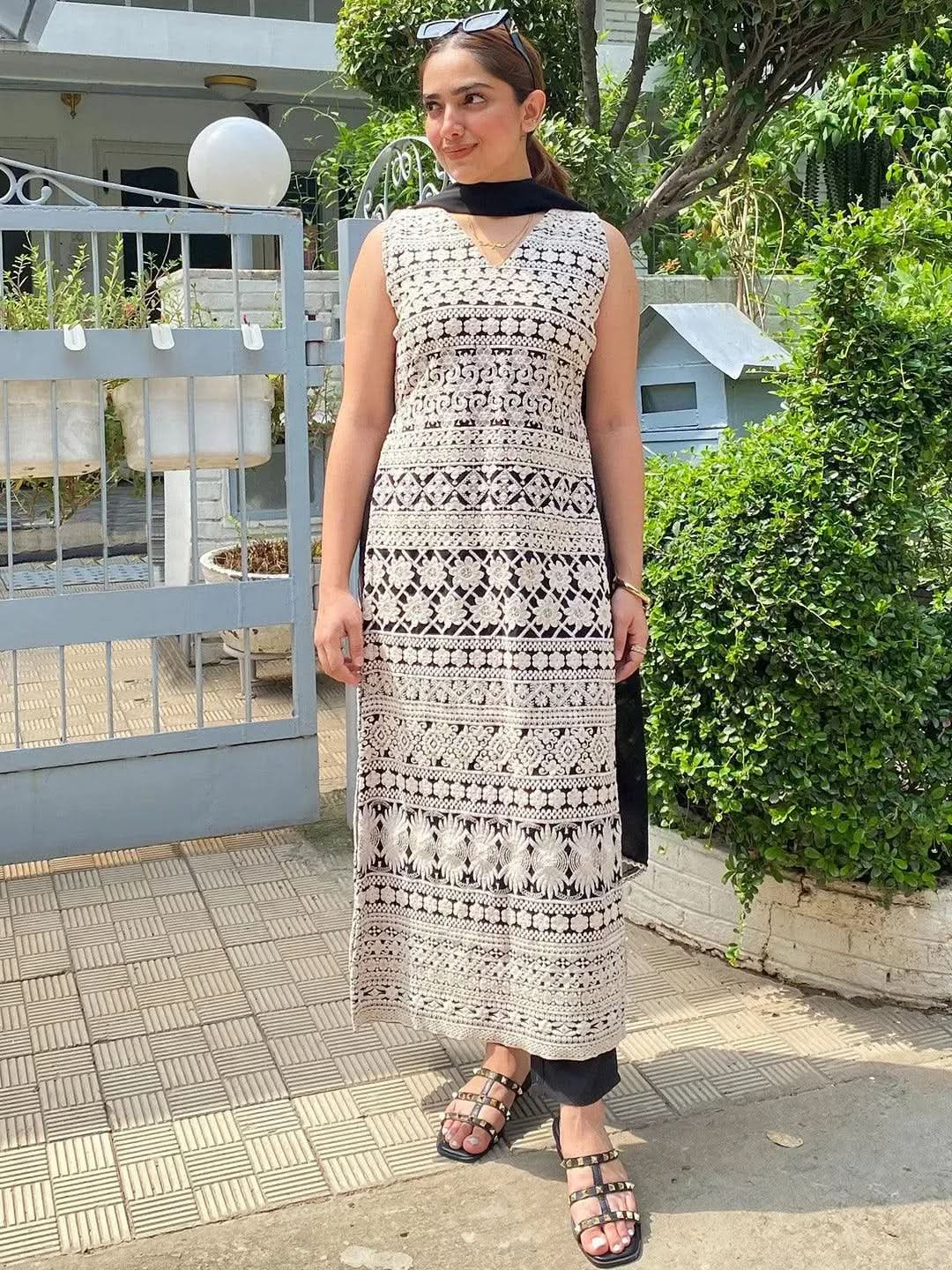 Buy Black Embroidered Poly Georgette Suit Set - 20074O-XXL | Libas Ethnic Wear Online
Buy Black Embroidered Poly Georgette Suit Set - 20074O-XXL | Libas Ethnic Wear Online