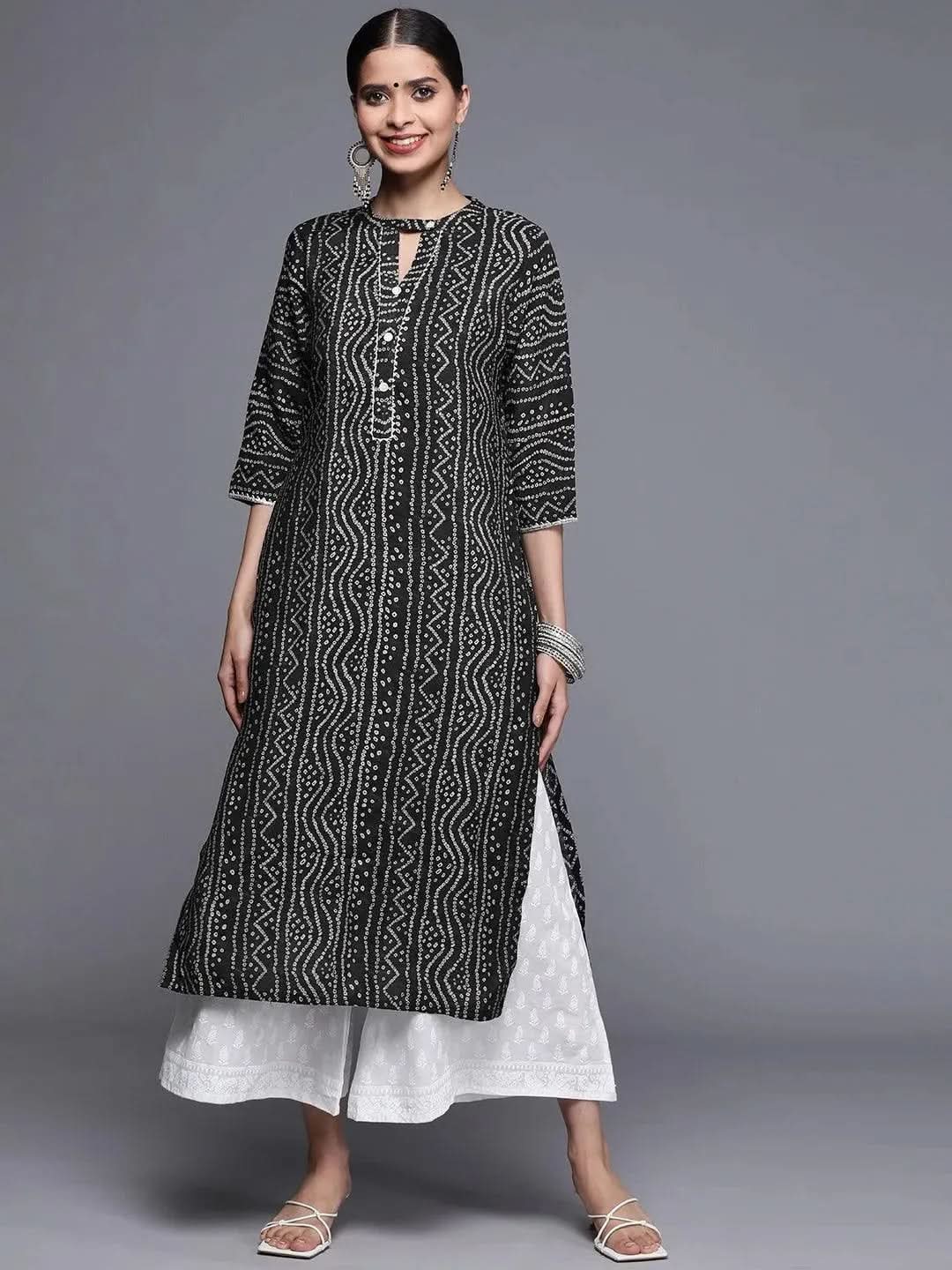 Buy Black Printed Chanderi Silk Kurta - 22152O-XS | Libas Ethnic Wear Online
Buy Black Printed Chanderi Silk Kurta - 22152O-XS | Libas Ethnic Wear Online