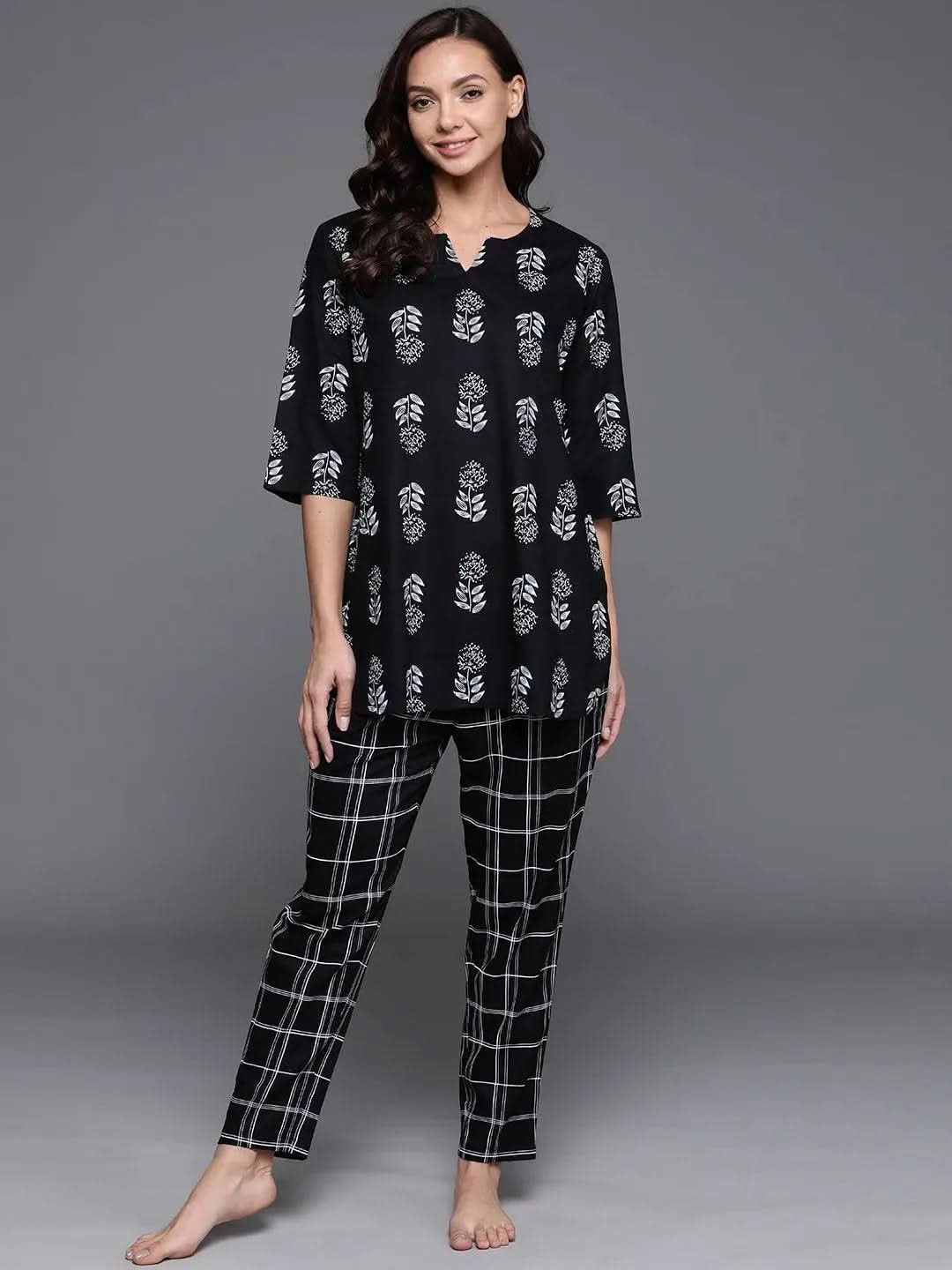 Black Printed Cotton Night Suit
Black Printed Cotton Night Suit