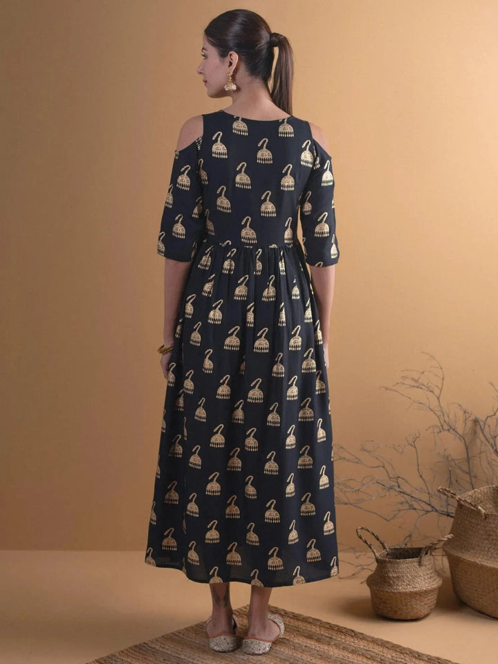 Black Solid Rayon Dress - Libas