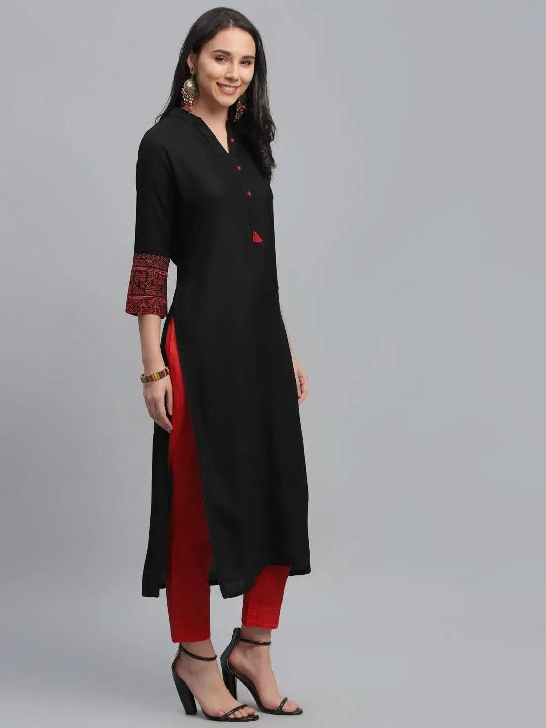 Black Solid Rayon Kurta
Black Solid Rayon Kurta