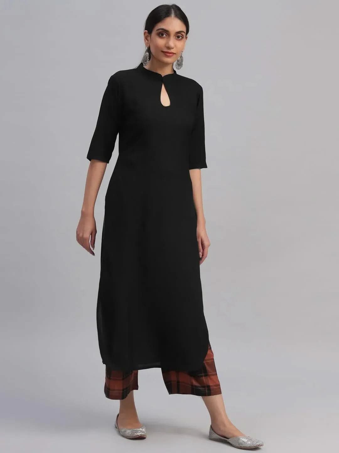 Black Solid Rayon Kurta Set - Libas