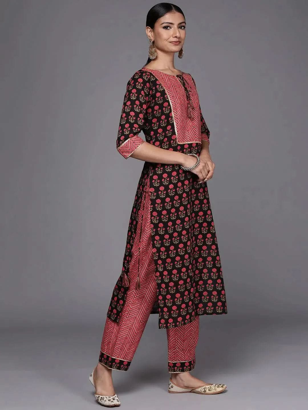 Black Yoke Design Cotton Straight Suit Set - Libas