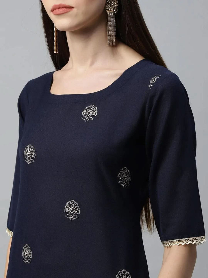 Blue Embroidered Cotton Kurta - Libas