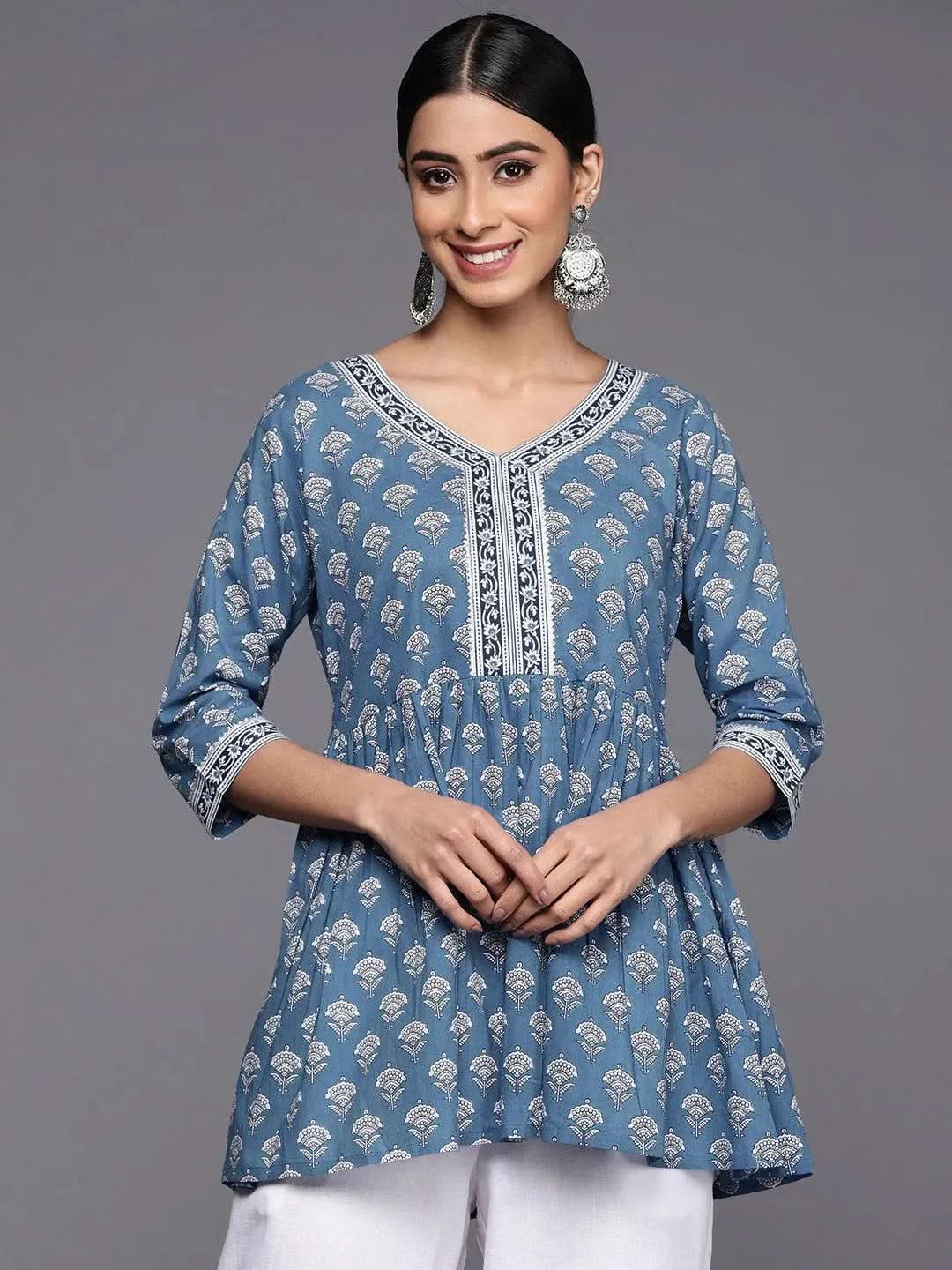 Blue Printed Cotton A-Line Kurti 
Blue Printed Cotton A-Line Kurti