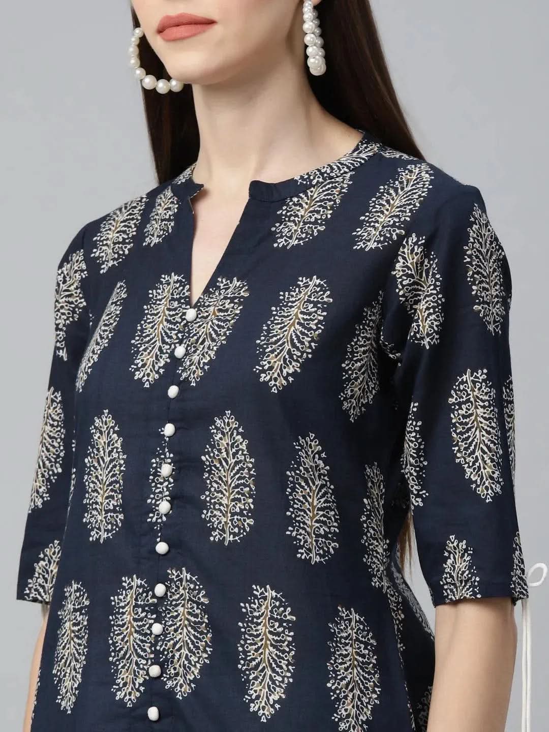 Blue Printed Cotton Kurta
Blue Printed Cotton Kurta