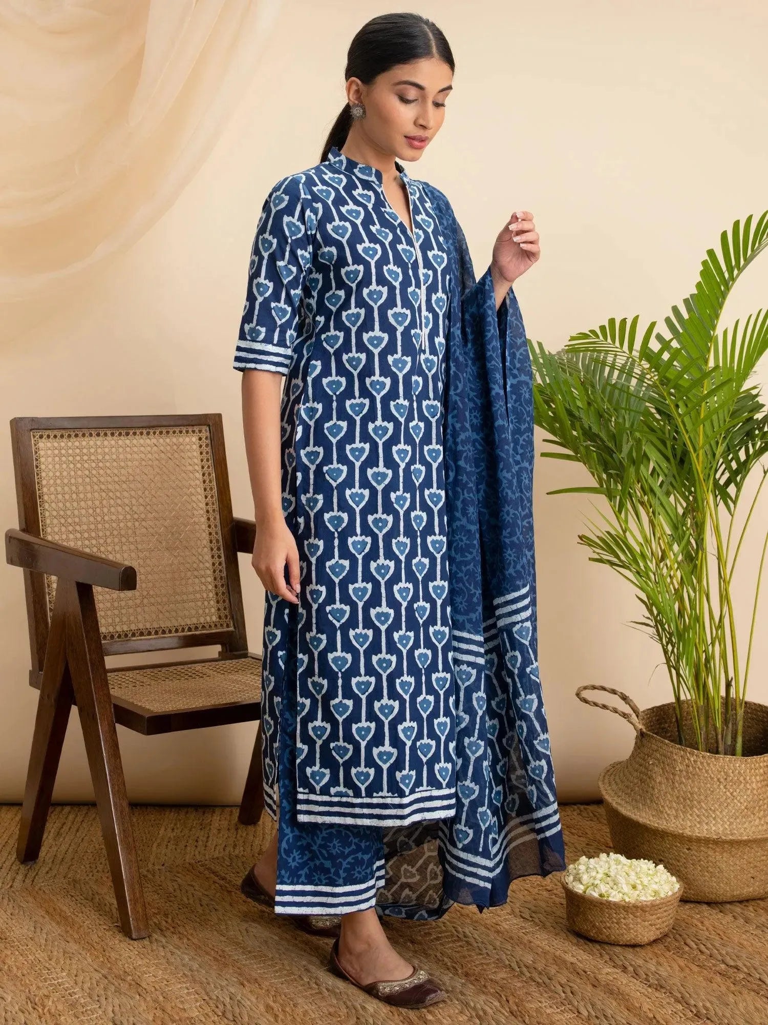 Buy Blue Printed Cotton Suit Set - 6667O-XS | Libas Ethnic Wear Online
Buy Blue Printed Cotton Suit Set - 6667O-XS | Libas Ethnic Wear Online