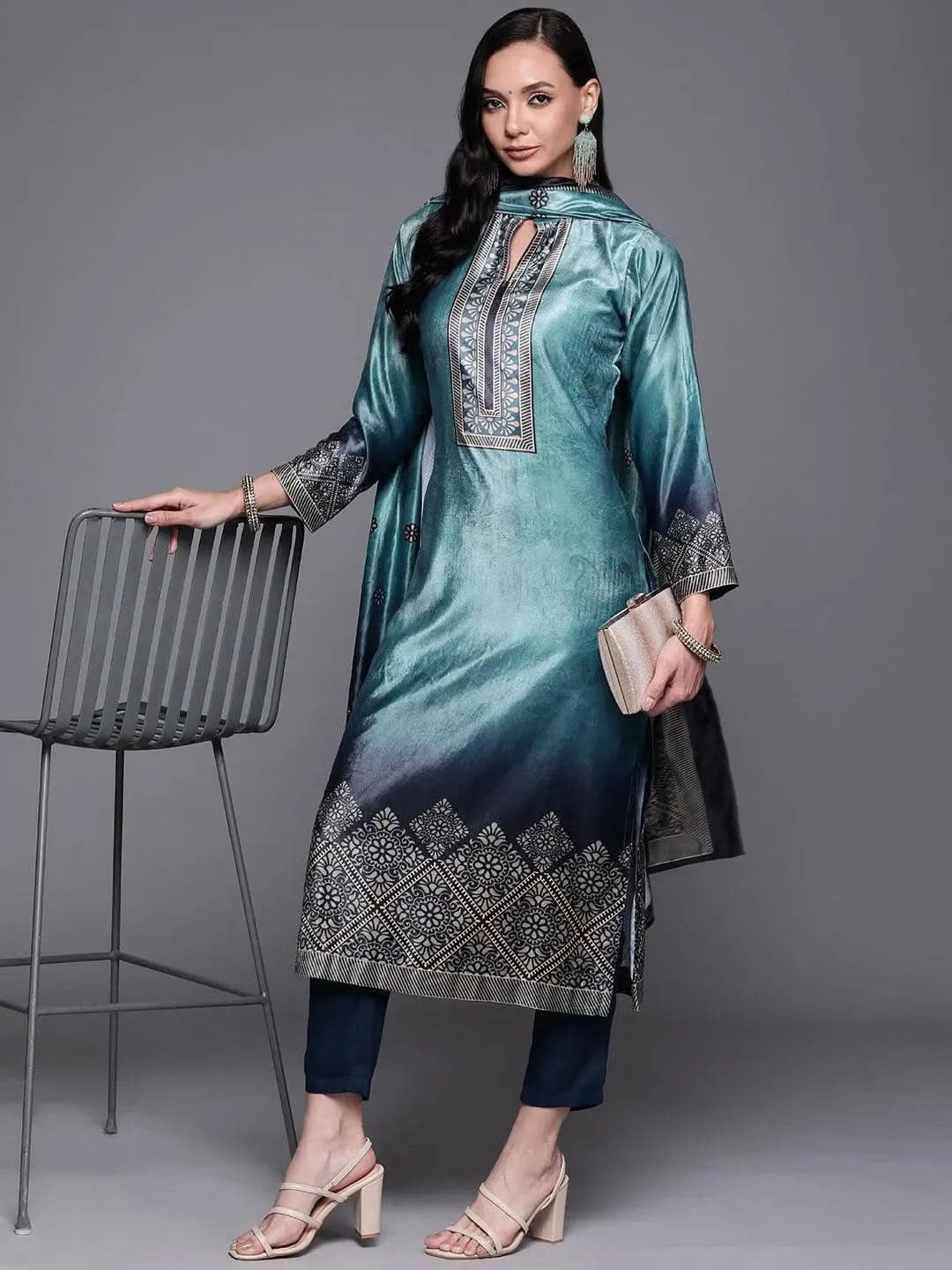 Buy Blue Printed Velvet Suit Set - 20366O-XS | Libas Ethnic Wear Online
Buy Blue Printed Velvet Suit Set - 20366O-XS | Libas Ethnic Wear Online