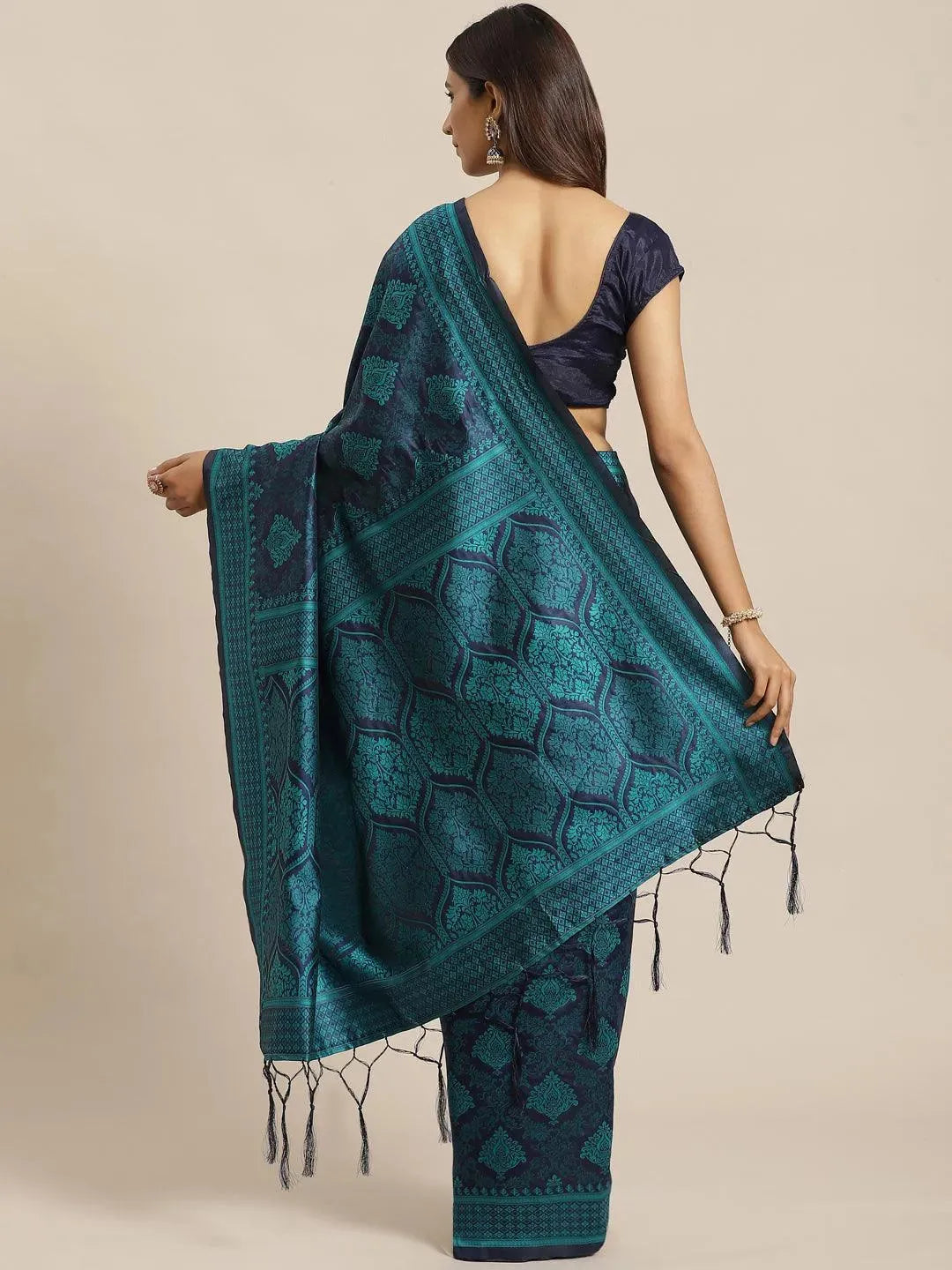 Blue Woven Design Silk Saree
Blue Woven Design Silk Saree