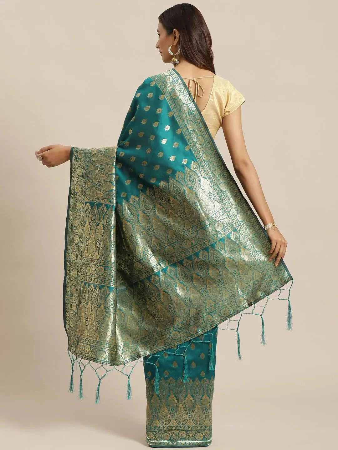Blue Woven Design Silk Saree
Blue Woven Design Silk Saree