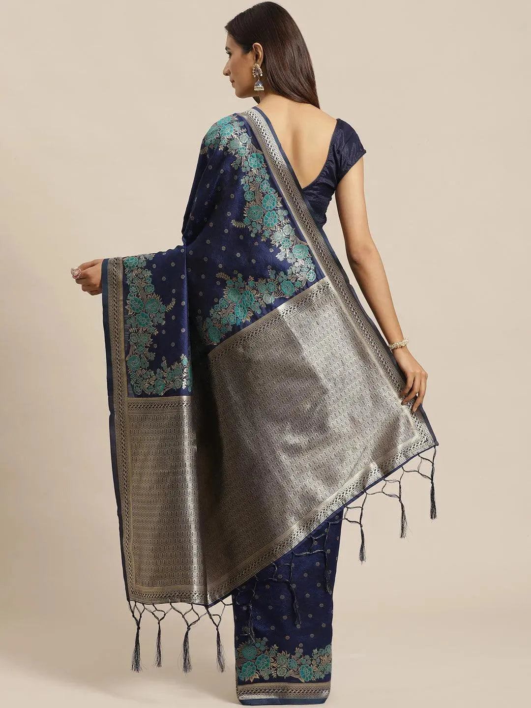 Blue Woven Design Silk Saree
Blue Woven Design Silk Saree
