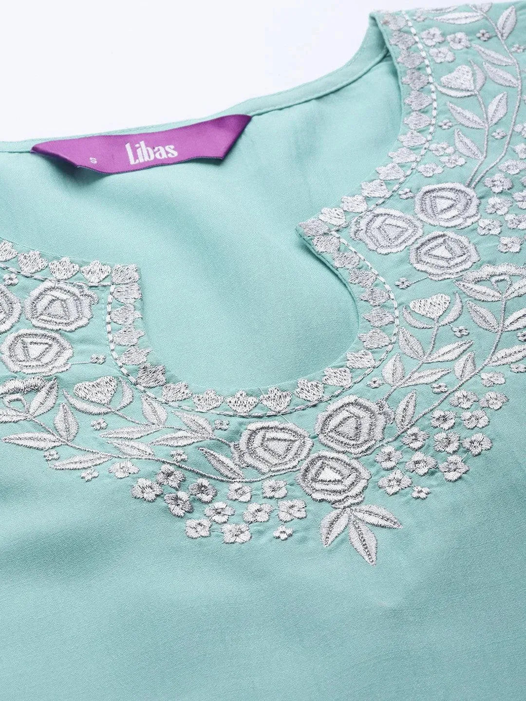 Buy Blue yoke design Chanderi Silk Kurta - 22216E-XXL | Libas Ethnic Wear Online
Buy Blue yoke design Chanderi Silk Kurta - 22216E-XXL | Libas Ethnic Wear Online