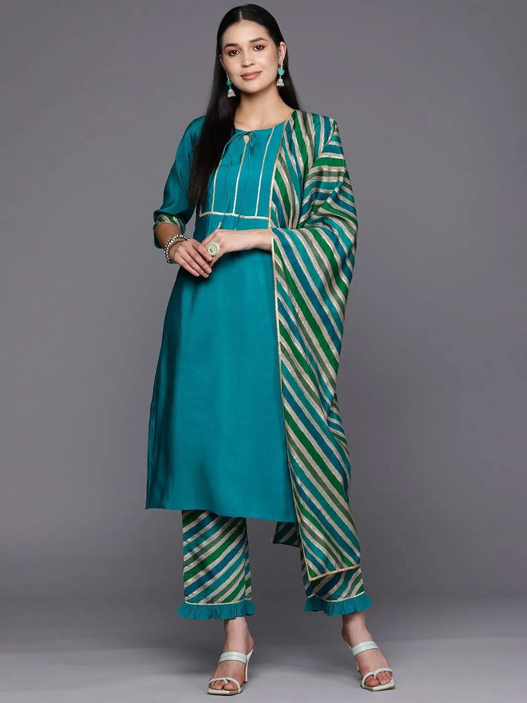 Blue Yoke Design Silk Blend Straight Kurta With Trousers & Dupatta
Blue Yoke Design Silk Blend Straight Kurta With Trousers & Dupatta