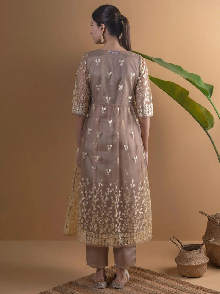 Brown Solid Shantoon Kurta Set With Jacket - Libas