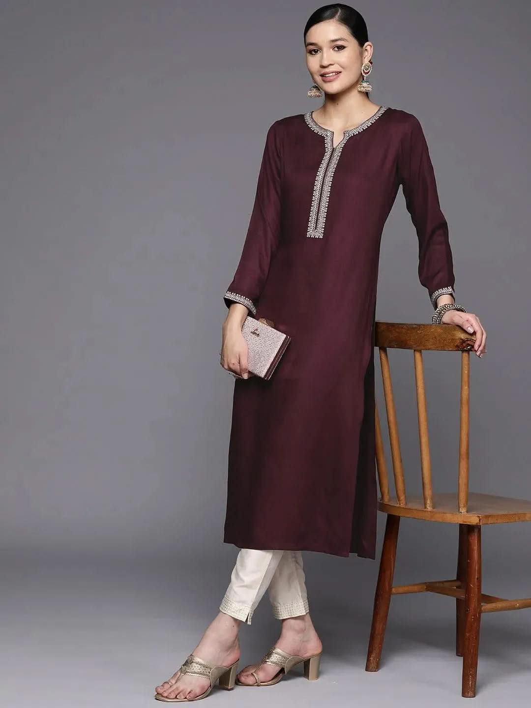 Burgundy Embroidered Wool Straight Kurta
Burgundy Embroidered Wool Straight Kurta