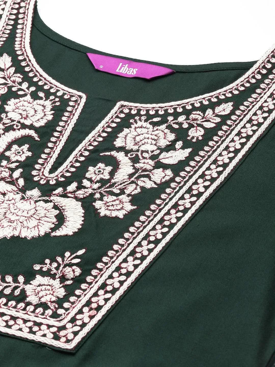 Green Embroidered Pashmina Wool Straight Kurta
Green Embroidered Pashmina Wool Straight Kurta