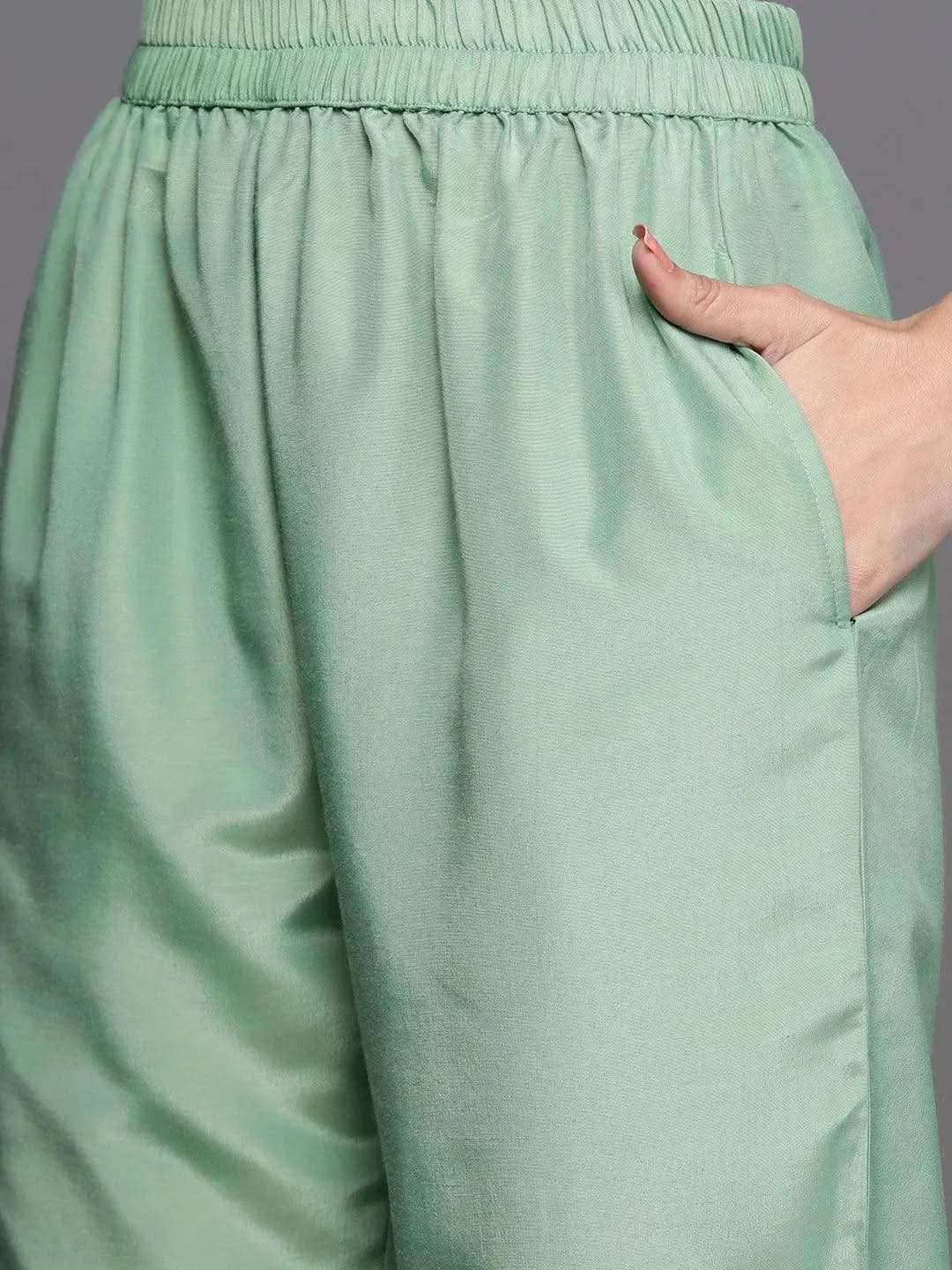 Green Embroidered Silk Blend Straight Kurta With Dupatta
Green Embroidered Silk Blend Straight Kurta With Dupatta